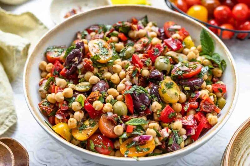 Mediterranean Chickpea Salad Recipe