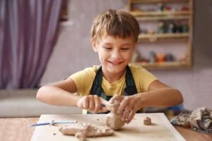Home Pottery: Creative DIY Projects in 8 Steps